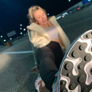 Meet your Posher, Kaitlyn